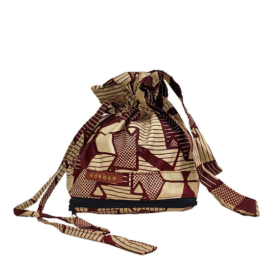 Sac artisanal en tissu africain, fabriqué vegan. Slow fashion de créateur.