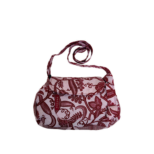 sacoche en WAX rose avec motifs floraux
