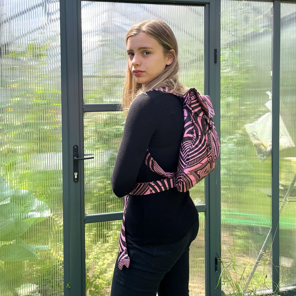 Sac pièce uniques faits main en tissu WAX vegan, inspiré par le style africain