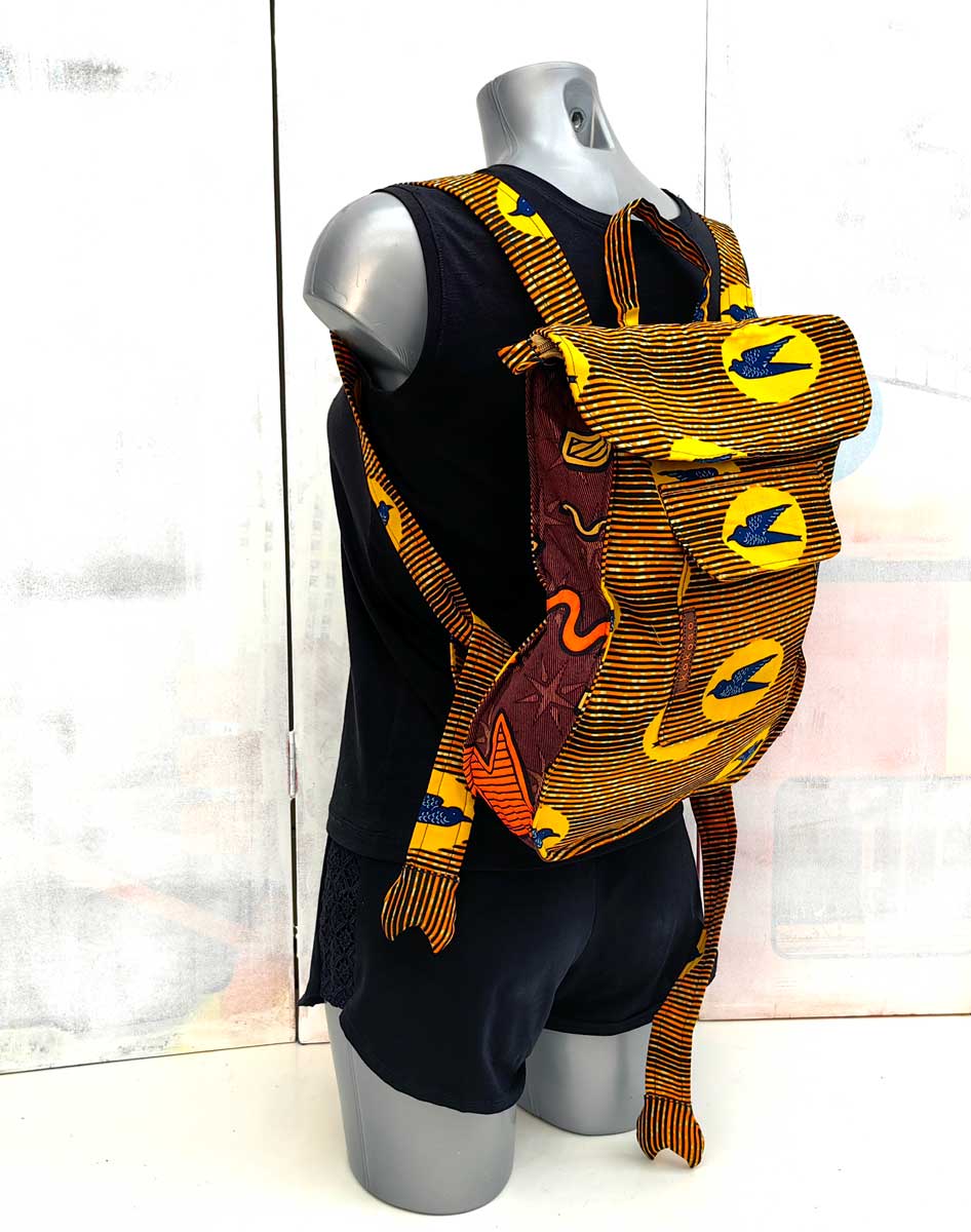 Sac pièce uniques faits main en tissu WAX vegan, inspiré par le style africain