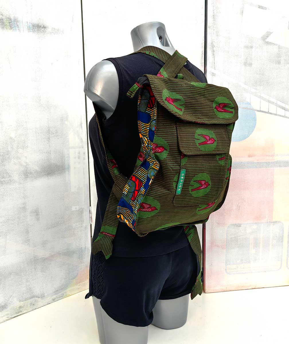 Sac pièce uniques faits main en tissu WAX vegan, inspiré par le style africain