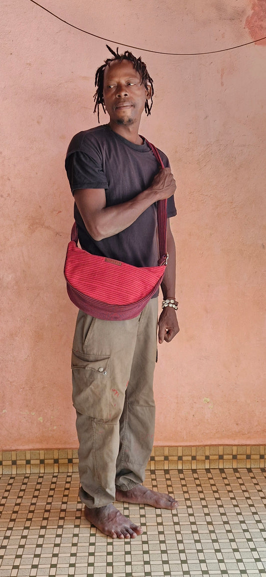 Sac à bandoulière coloré issu du commerce équitable