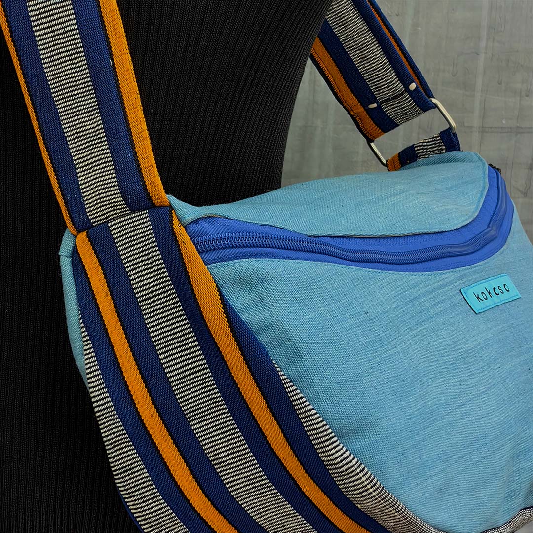 cadeau artisanal, cadeau artisanal, Sac africain bleu tissé coloré issu du commerce équitable