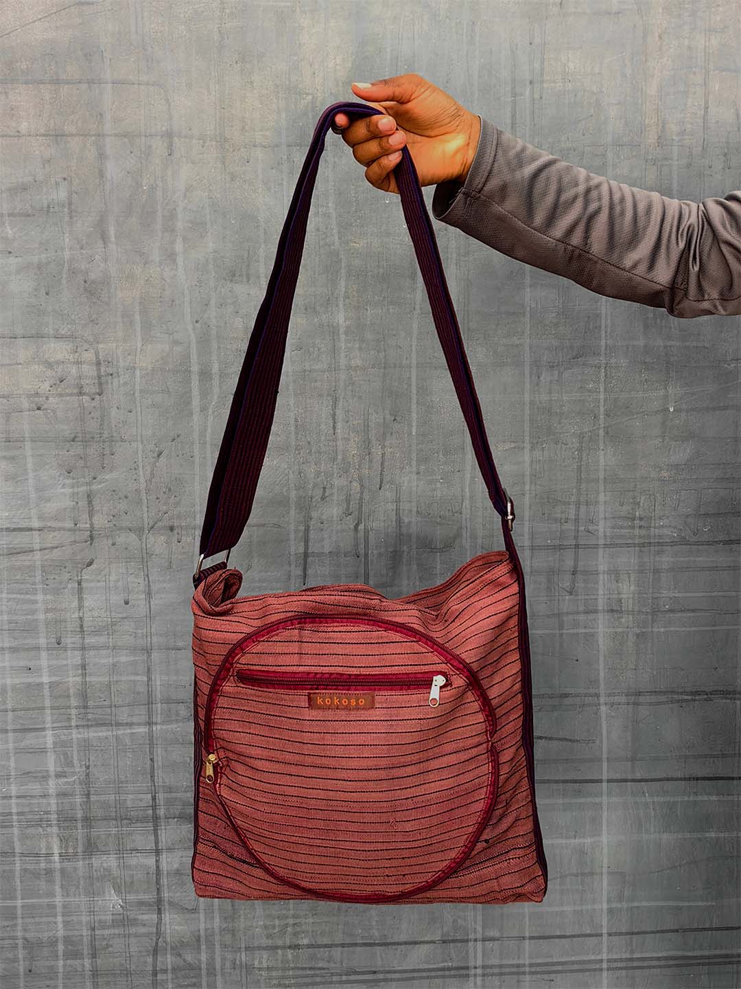 cadeau atypique, Sac tissé à bandoulière coloré issu du commerce équitable