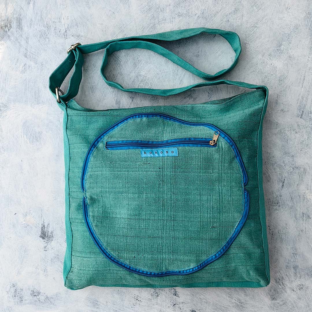 cadeau atypique, Sac tissé à bandoulière coloré issu du commerce équitable, turquoise