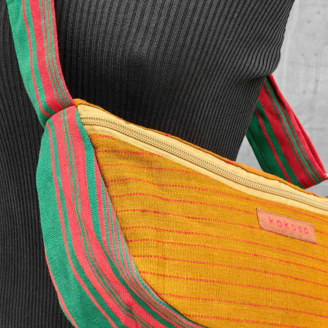 sac lune en Faso Dan Fani jaune moutarde