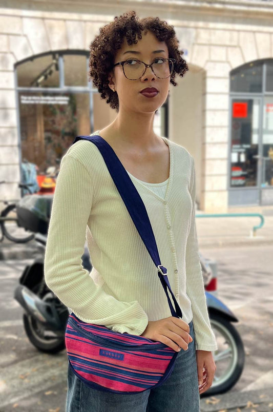 sac lune en Faso Dan Fani rayé bleue et rose