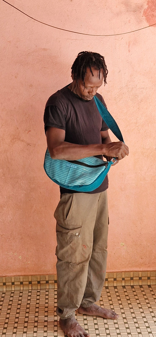 cadeau pratique, Sac à bandoulière coloré issu du commerce équitable