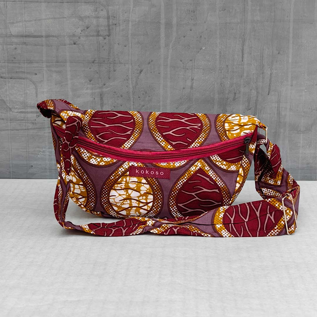 sacoche en wax avec motifs bordeaux